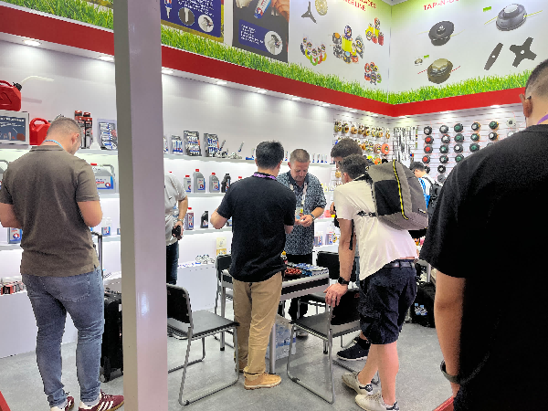 Showcasing at the 139th Canton Fair: Focus on Garden Machinery Lubricants to Connect Global Opportunities